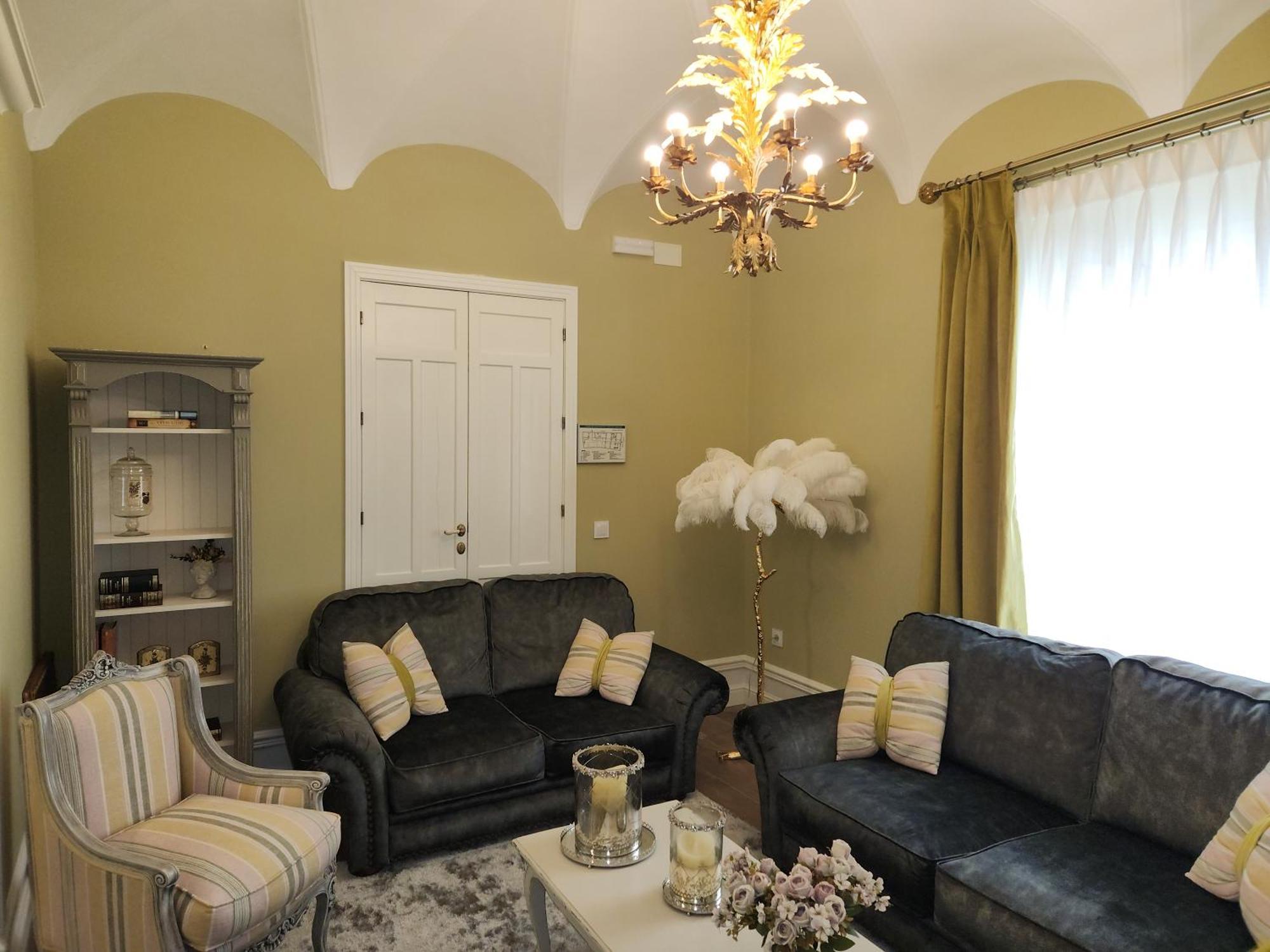 Hotel Boutique Iulia 5 Estrellas Medina de las Torres Zewnętrze zdjęcie