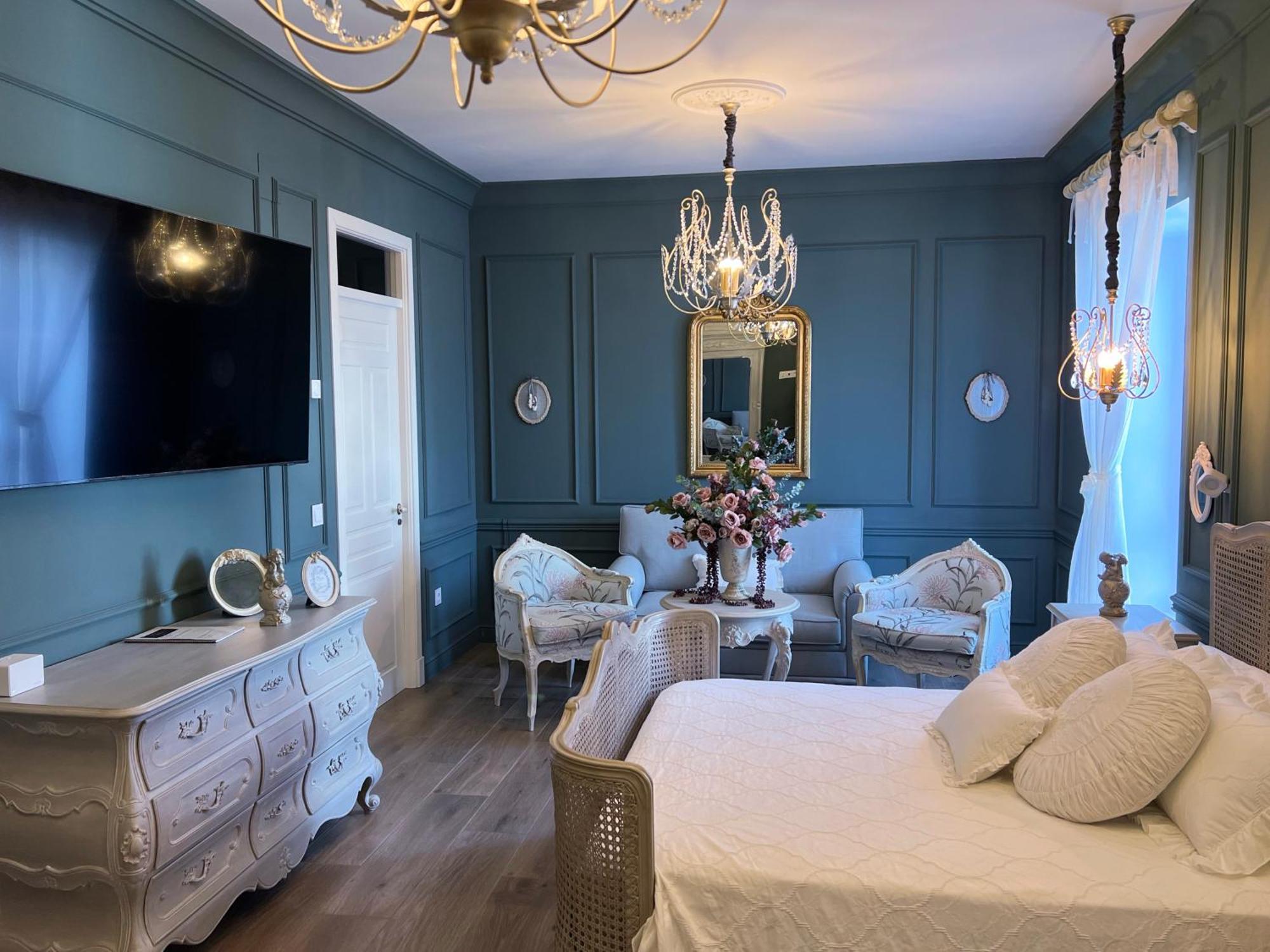 Hotel Boutique Iulia 5 Estrellas Medina de las Torres Zewnętrze zdjęcie